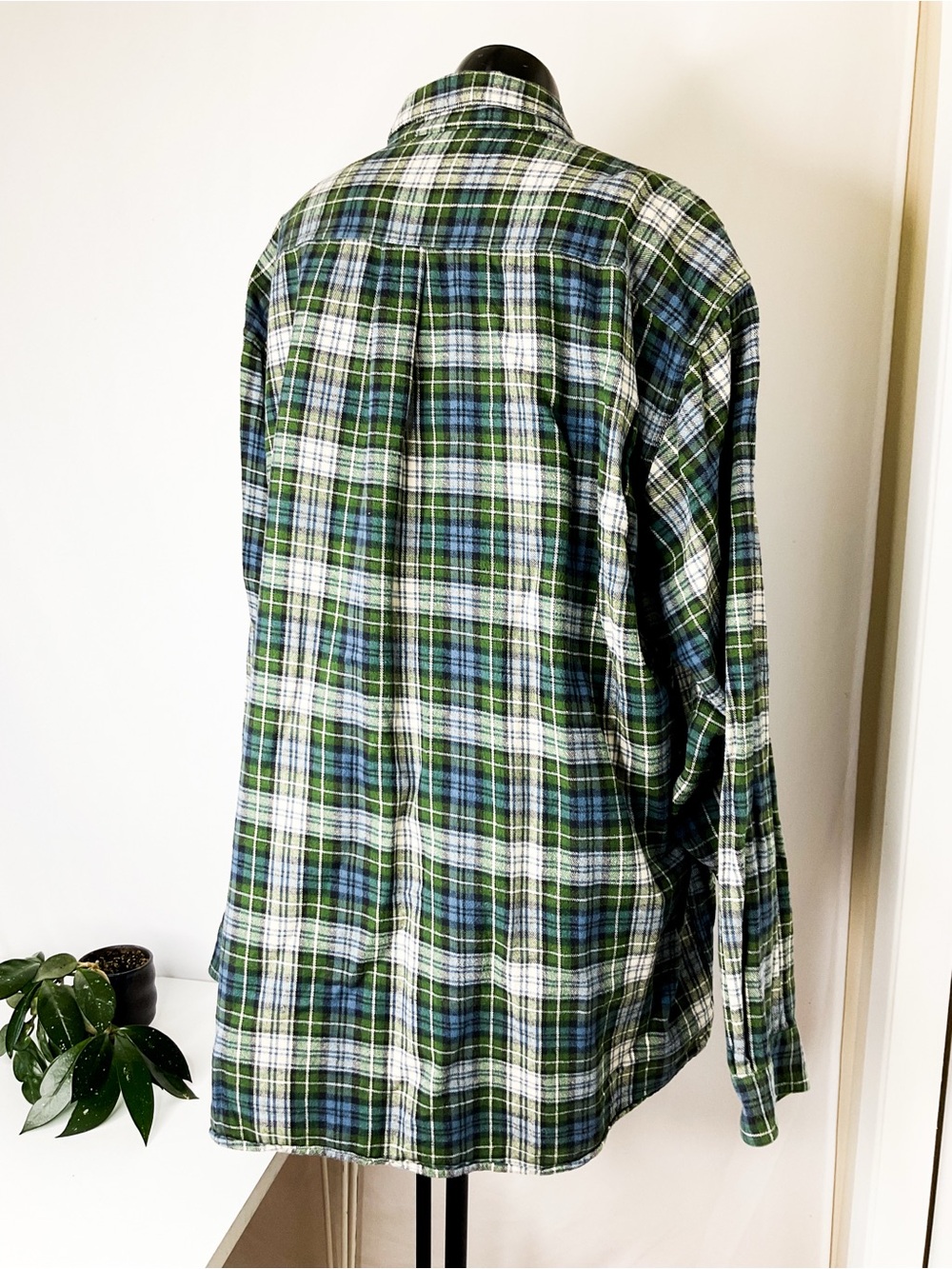 Vintage Eddie Bauer Green & Blue Soft Cotton Plaid Shirt - Picture 11 of 11
